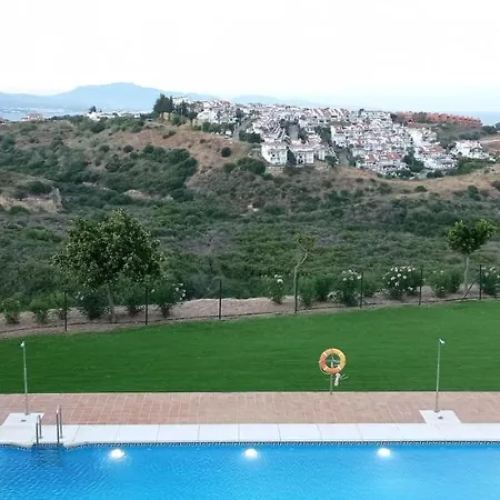 Beautiful New With Direct Sea View, First Line!! * Manilva